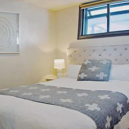 City Fringe Apartment With Sky Tower And City Views Auckland Ngoại thất bức ảnh